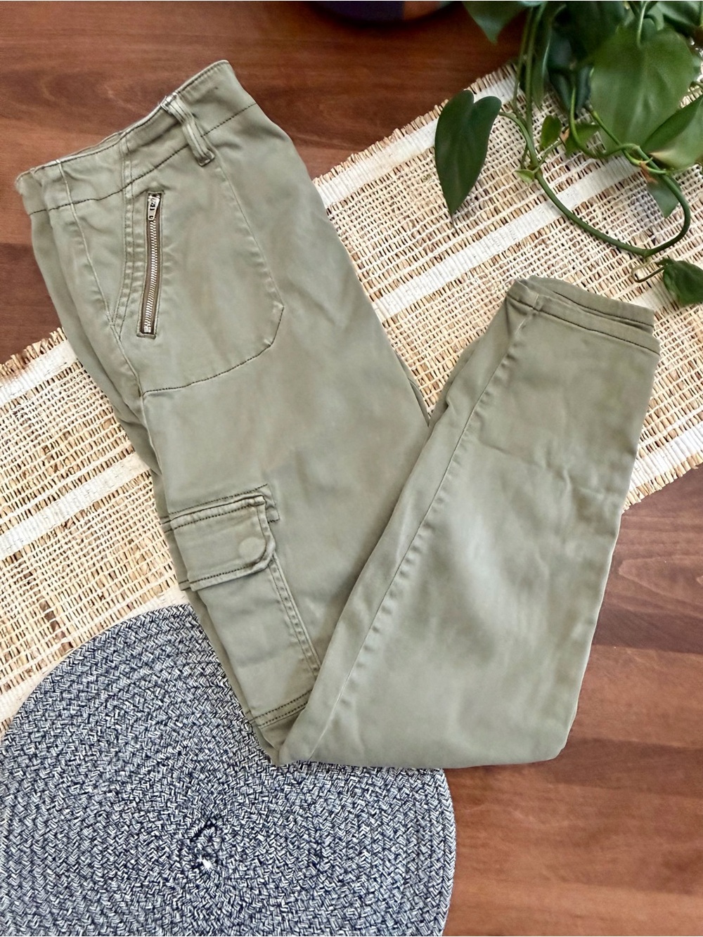 Level 99 Cargo Pant - Olive